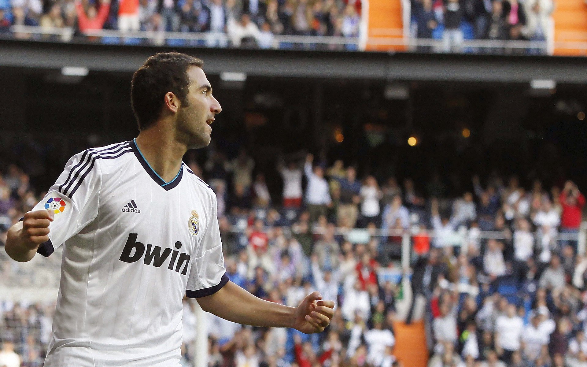 爱游戏在线登录入口-索肖主场爆冷负于尼姆，比分惨重，索肖vs巴黎fc预测